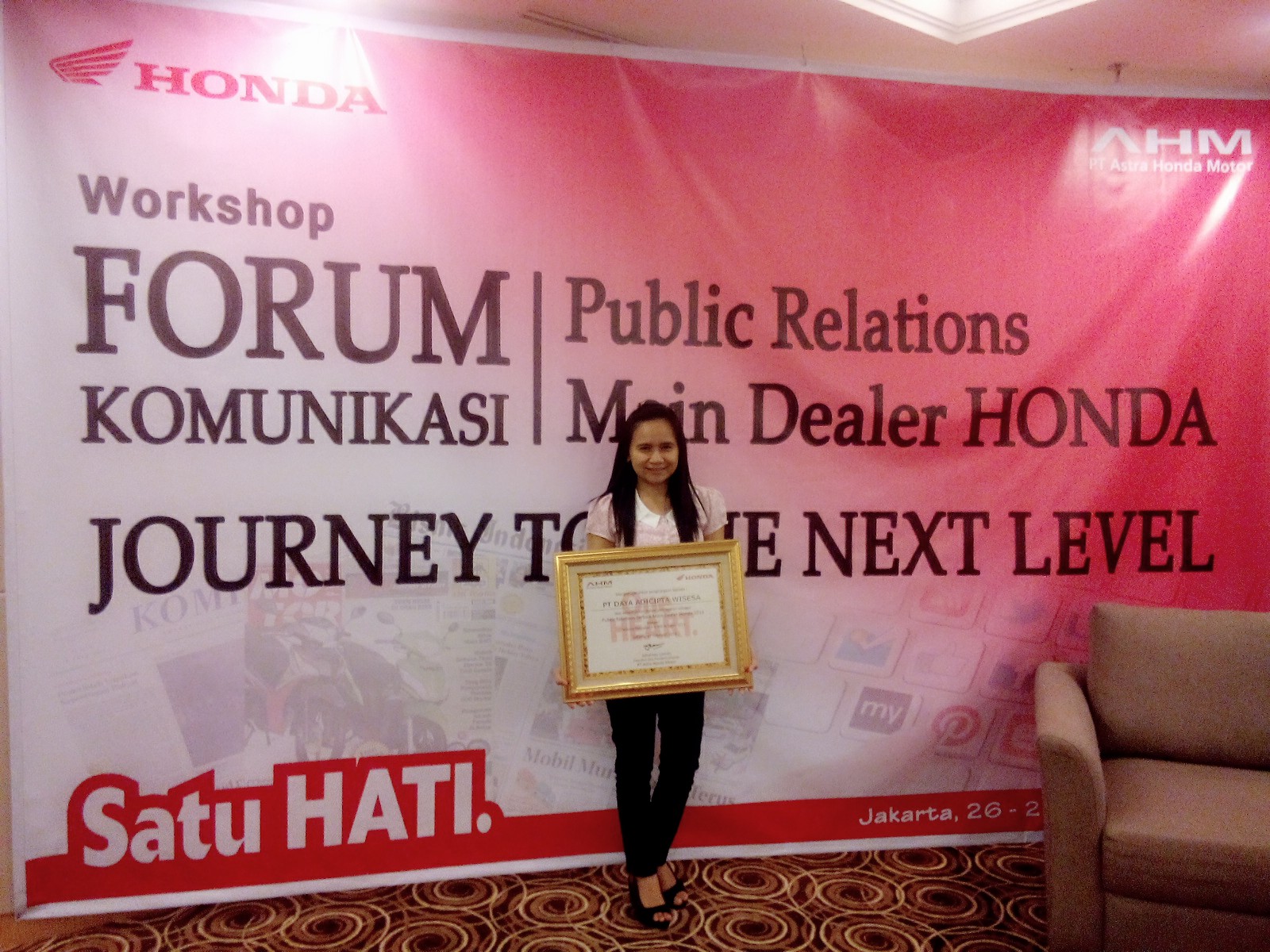 Public Relations Terbaik Main Dealer Honda 2014